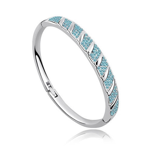 18kt White Gold Plated Silver Bling Hinged Wave Bracelet with Aquamarine Swarovski Crystals